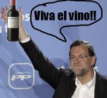 A Mariano le gusta el vino