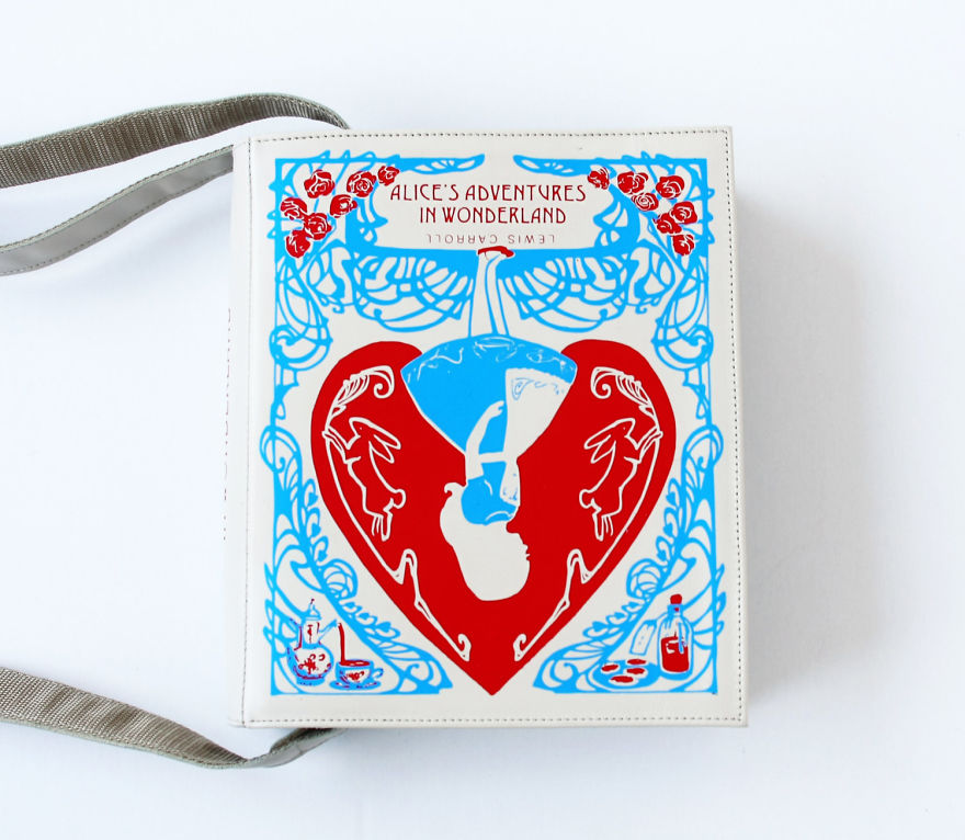 bolsos-con-forma-de-libro-11